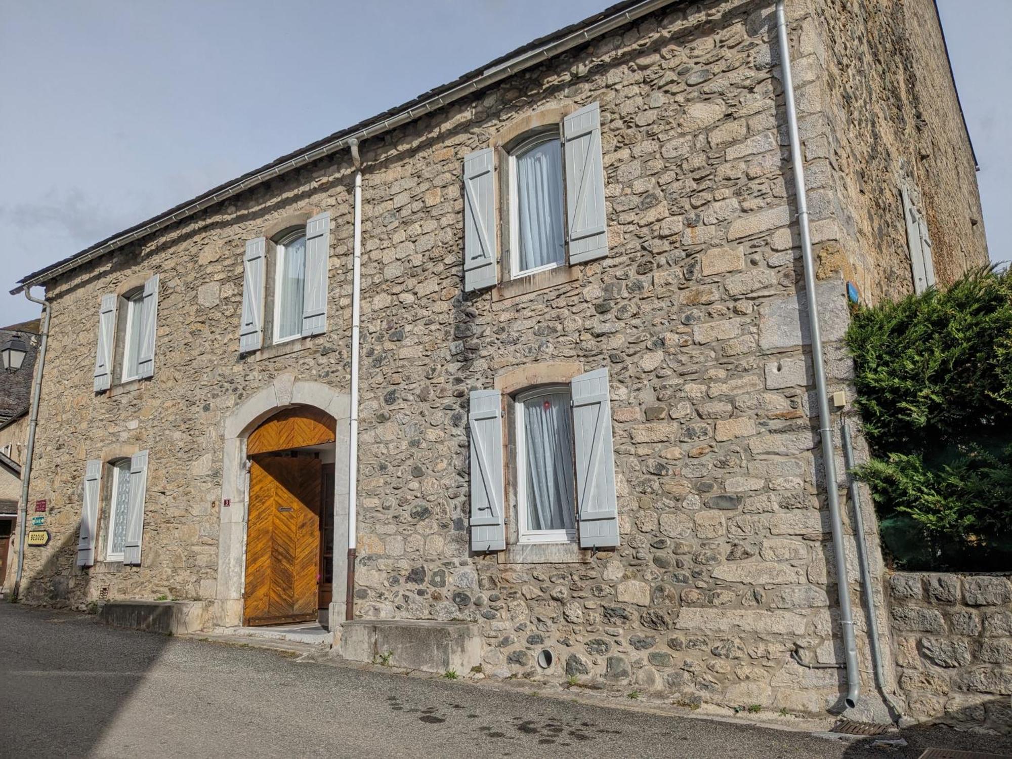Xiiieme Siecle - 3 Etoiles - Wifi - Salle De Sport Holiday home *