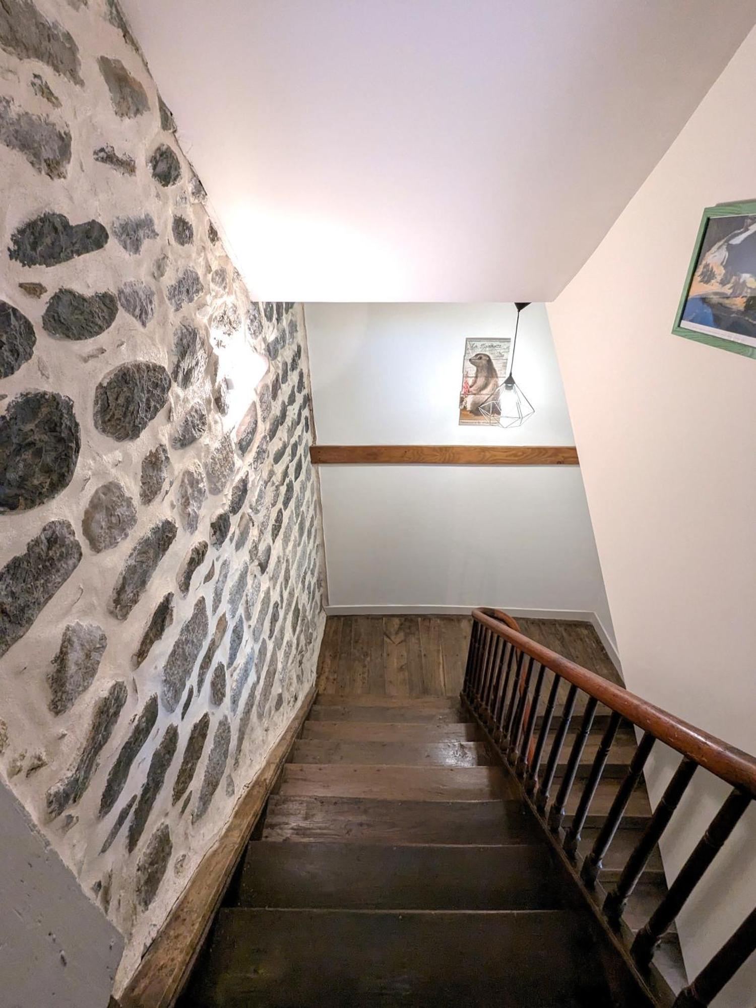 Xiiieme Siecle - 3 Etoiles - Wifi - Salle De Sport