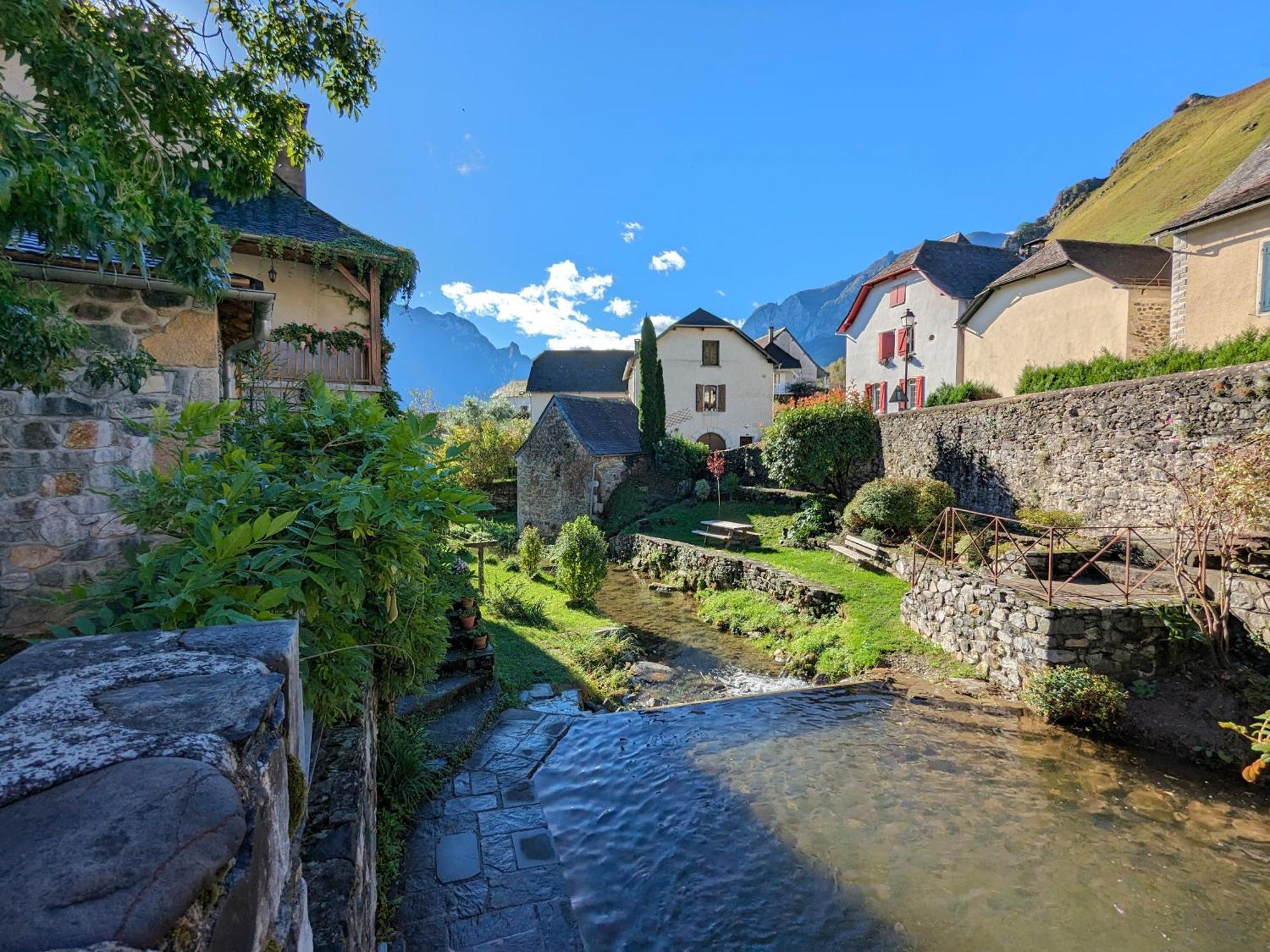 Holiday home Xiiieme Siecle - 3 Etoiles - Wifi - Salle De Sport *