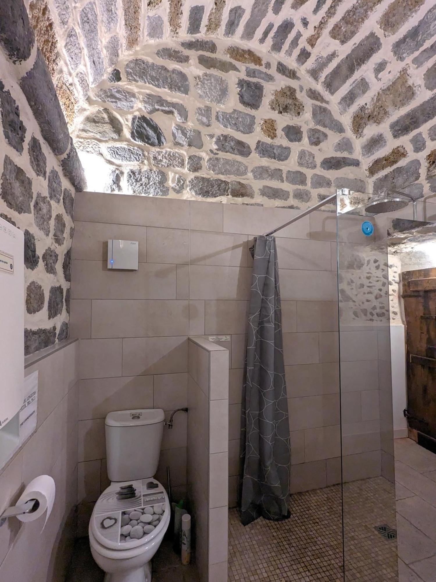 Xiiieme Siecle - 3 Etoiles - Wifi - Salle De Sport